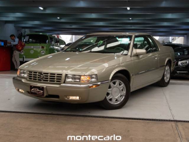 Cadillac El Dorado 32 V Northstar Coupé 4x2 4.6 L V8 Querétaro