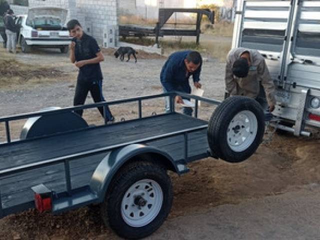 Macionales cama baja 800 kilos 2023 automático Tlahuapan