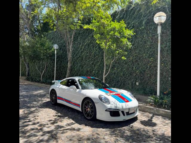 Porsche Carrera Martini Racing 2015 $2.650.000