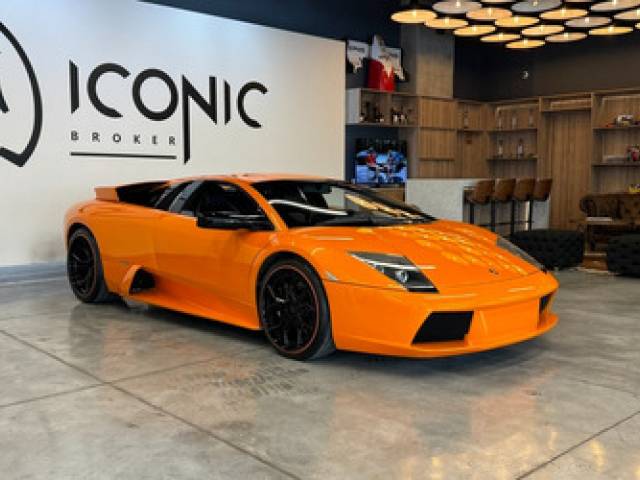 Lamborghini Murciélago . Coupé automático naranja $4.200.000