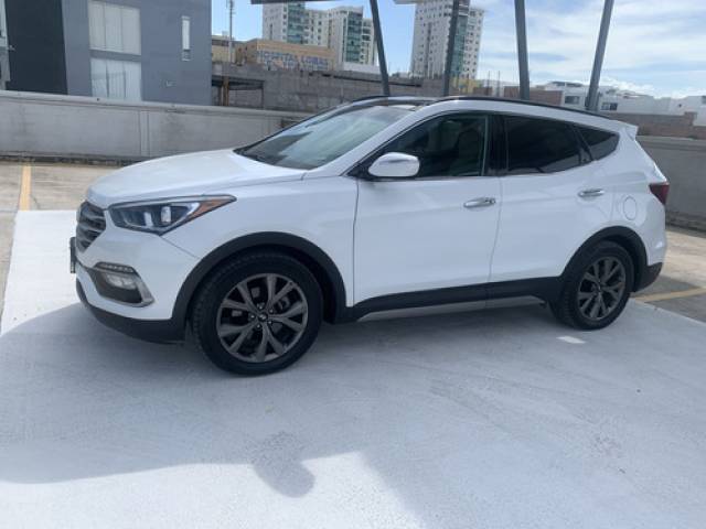 Hyundai Santa Fe 2.0 Sport L At 2018 dirección hidráulica $434.121