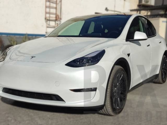Tesla MODEL Y MODEL Y SUV automático Integral Santa Catarina